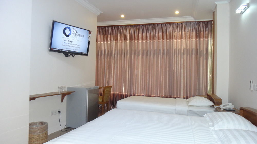 Chit Sayar Hotel 양곤 외부 사진