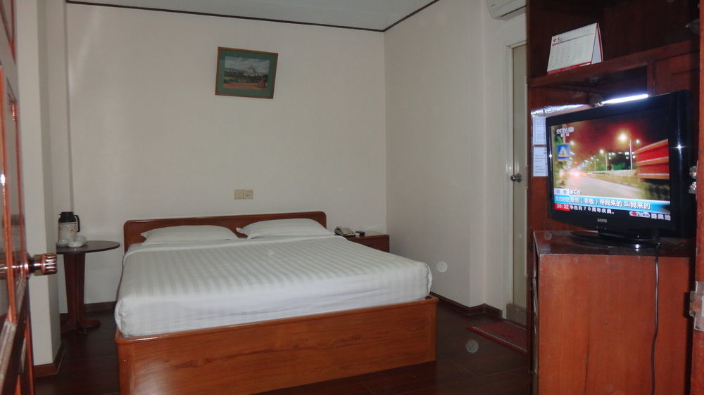 Chit Sayar Hotel 양곤 외부 사진